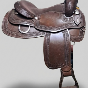 אוכף ווסטרן מעור איכותי בגוון חום שוקולד – עיצוב basketweave ומושב זמש ארגונומי